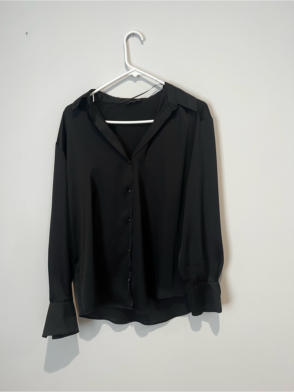 NWOT Zara Classic Black Button-Up Blouse